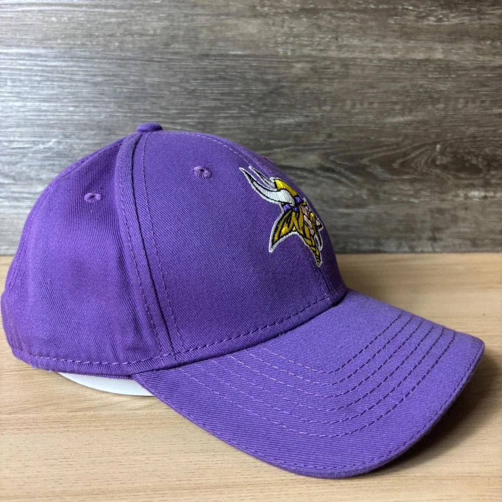 Minnesota Vikings Hat Cap Snap Back Purple NFL Football Miller Lite Adjustable
